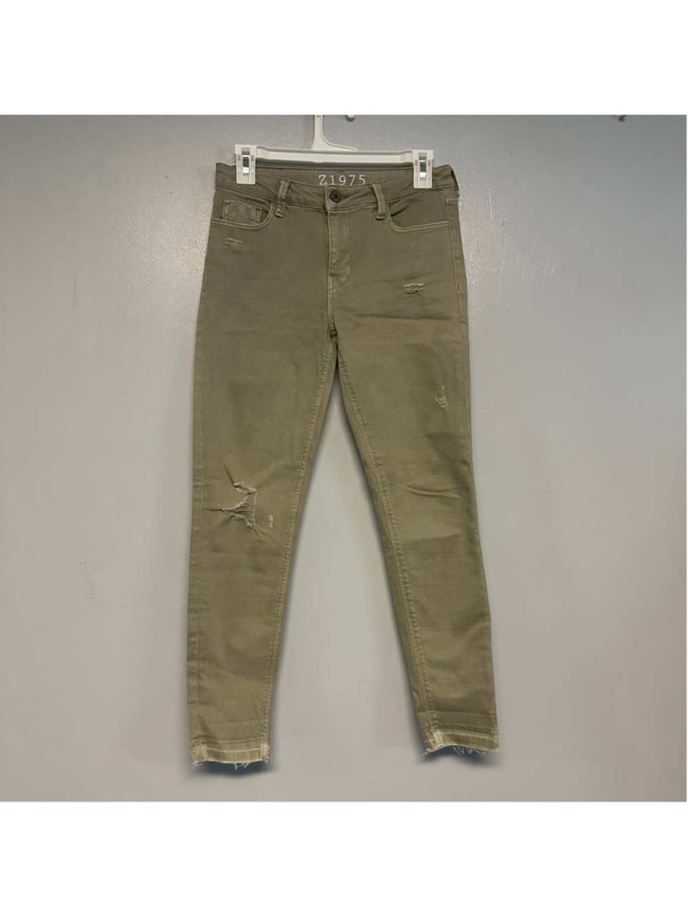 Zara Basic Olive Green Distressed Skinny Jeans Women’s Size 2 High Rise